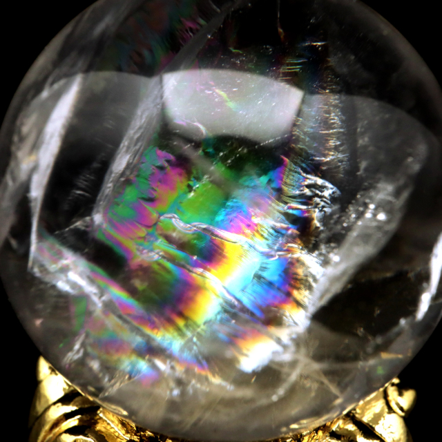アイリスクォーツ 丸玉 水晶 虹入り AA 天然 台座付き レインボー パワーストーン 天然石 1点もの 置き物 玉 球 本物 風水 グッズ 占い