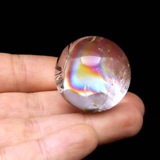 アイリスクォーツ 丸玉 水晶 虹入り AA 天然 台座付き レインボー パワーストーン 天然石 1点もの 置き物 玉 球 本物 風水 グッズ 占い