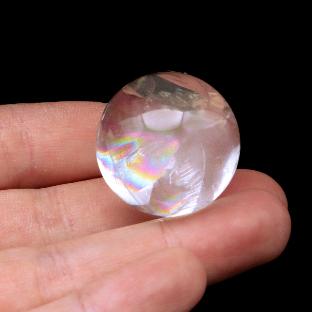 アイリスクォーツ 丸玉 水晶 虹入り AA 天然 台座付き レインボー パワーストーン 天然石 1点もの 置き物 玉 球 本物 風水 グッズ 占い