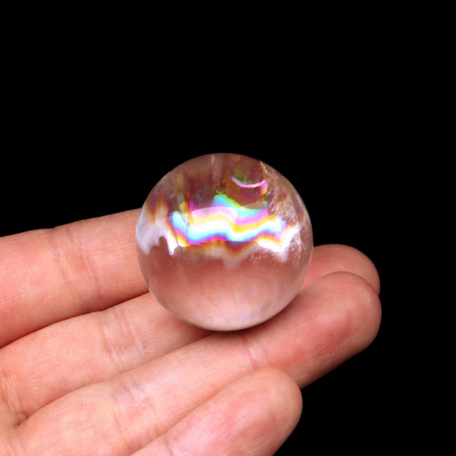 アイリスクォーツ 丸玉 水晶 虹入り AA 天然 台座付き レインボー パワーストーン 天然石 1点もの 置き物 玉 球 本物 風水 グッズ 占い