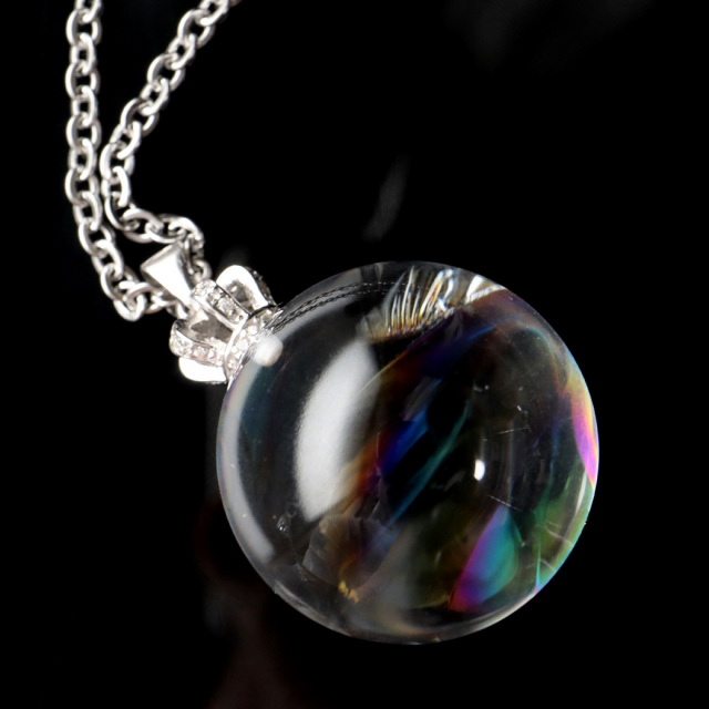 アイリスクォーツ 虹入り 丸玉 水晶 ペンダント高品質 チェーン付き パワーストーン