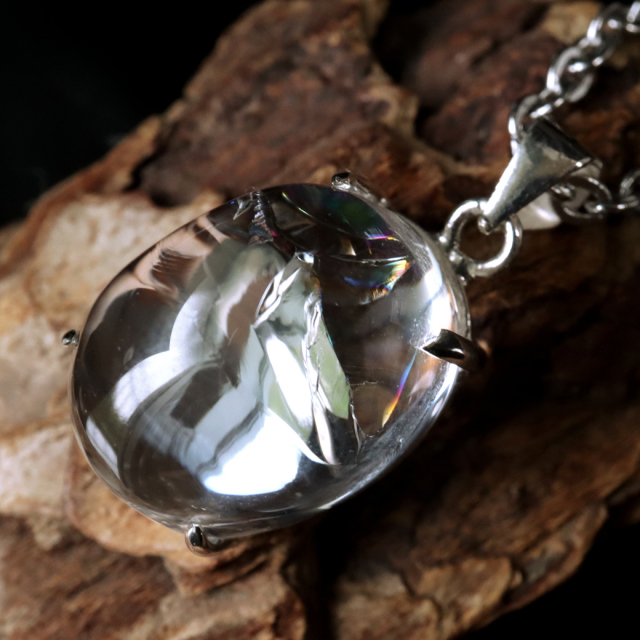 アイリスクォーツ 虹入り 水晶 ネックレス 天然石 ペンダント高品質 Silver925 チェーン付き