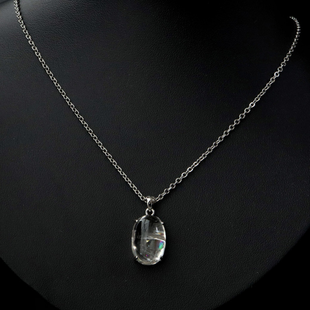 アイリスクォーツ 虹入り 水晶 ペンダント高品質 チェーン付き パワーストーン