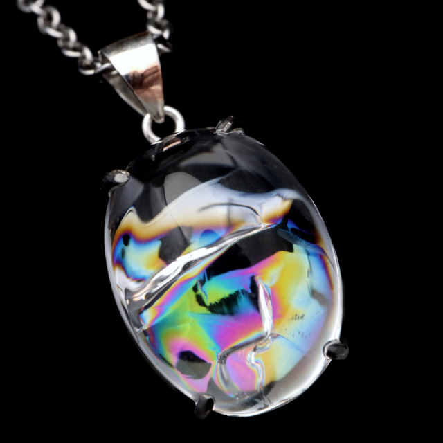 アイリスクォーツ 虹入り 水晶 ネックレス AAA 天然石 ペンダント高品質 Silver925 チェーン付き