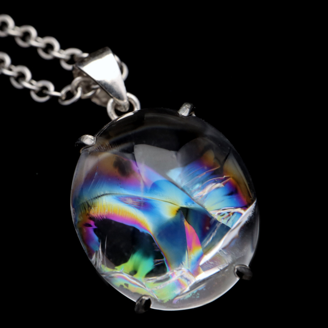 アイリスクォーツ 虹入り 水晶 ネックレス AAA 天然石 ペンダント高品質 Silver925 チェーン付き