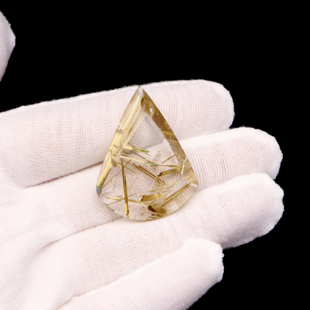 ゴールド ルチルクォーツ ルース 裸石 AAAAAA 金針 水晶 タイチンルチル 風水 金運 宝石質 天然石 パワーストーン 1点もの