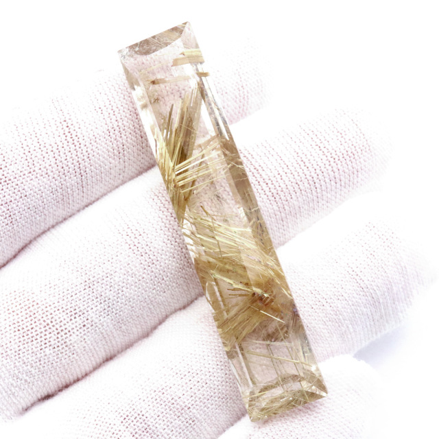 ゴールド ルチルクォーツ ルース 裸石 AAAAAA 金針 水晶 タイチンルチル 風水 金運 宝石質 天然石 パワーストーン 1点もの