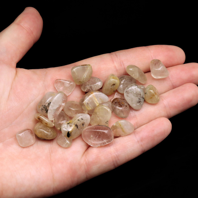 ゴールドルチル 針水晶 高品質 さざれ石 本物 100g サイズ大 天然石