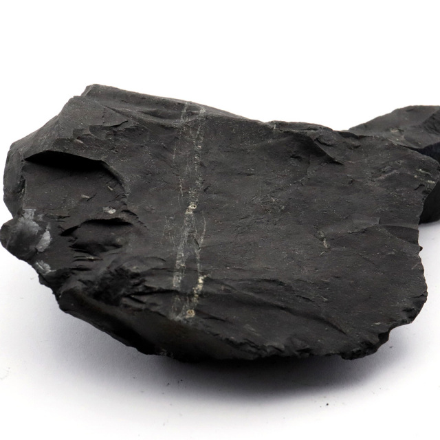 シュンガイト 原石 ロシア カレリア共和国シュンガ 天然石 1点物 パワーストーン Shungite シュンガ石