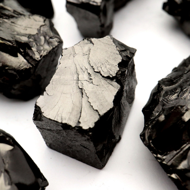 エリートシュンガイト 原石 ロシア カレリア共和国シュンガ 天然石 1点物 パワーストーン Shungite シュンガ石