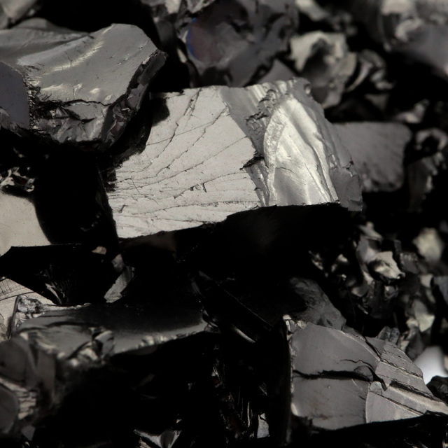 エリートシュンガイト 原石 140g さざれ ロシア カレリア共和国シュンガ 天然石 1点物 パワーストーン Shungite シュンガ石