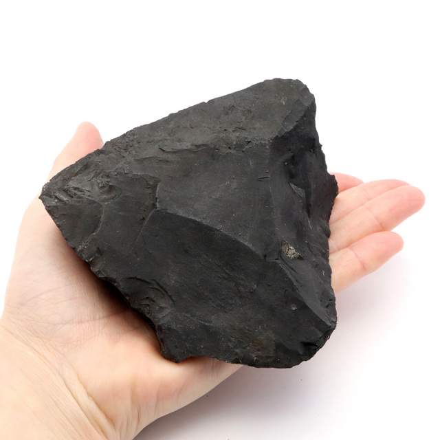 シュンガイト 原石 ロシア カレリア共和国シュンガ 天然石 1点物 パワーストーン Shungite シュンガ石