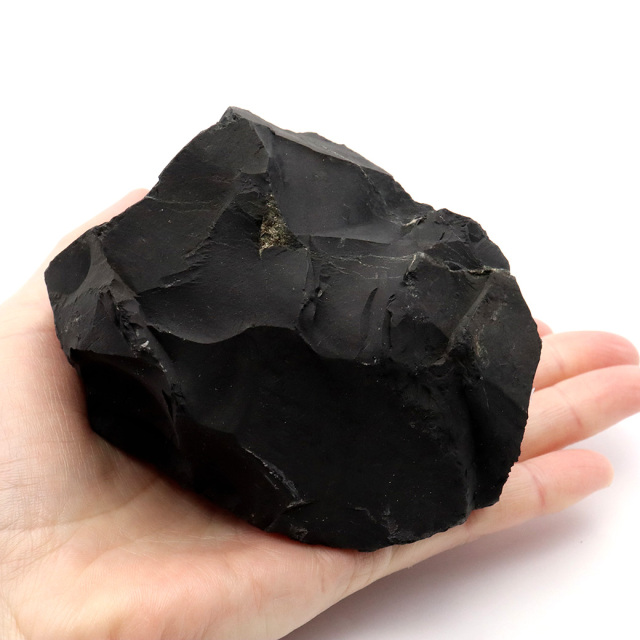シュンガイト 原石 ロシア カレリア共和国シュンガ 天然石 1点物 パワーストーン Shungite シュンガ石