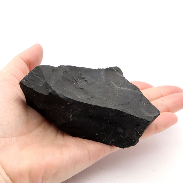 シュンガイト 原石 ロシア カレリア共和国シュンガ 天然石 1点物 パワーストーン Shungite シュンガ石