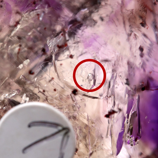 水入りスーパーセブン原石◼️水晶◼️台座付　A スーパーセブン 水入り 原石 単晶 AAA 天然石 台座付き ブラジル