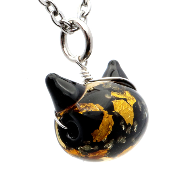 ホタルガラス ネックレス 猫 イエロー ゴールド かわいい ペンダント レディース 光る 蓄光 沖縄 お土産 おしゃれ とんぼ玉 ねこ ネコ