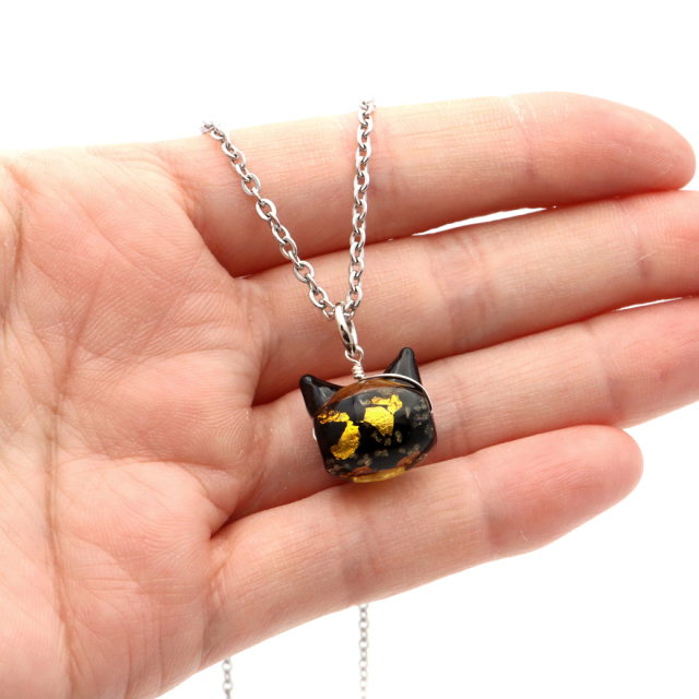 ホタルガラス ネックレス 猫 イエロー ゴールド かわいい ペンダント レディース 光る 蓄光 沖縄 お土産 おしゃれ とんぼ玉 ねこ ネコ