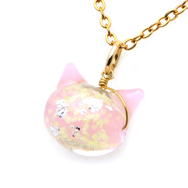 ホタルガラス ネックレス 猫 ベビーピンク かわいい ペンダント レディース 光る 蓄光 沖縄 お土産 おしゃれ とんぼ玉 ねこ ネコ