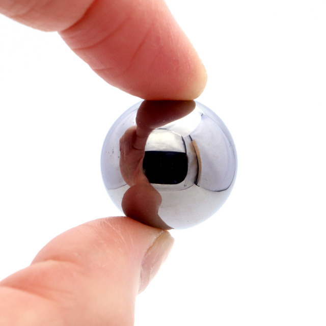 テラヘルツ鉱石 丸玉 直径 約20mm 台座付き 表面つやつや 鏡面仕上げ 高純度 お風呂などに沈めて使える 天然石 パワーストーン