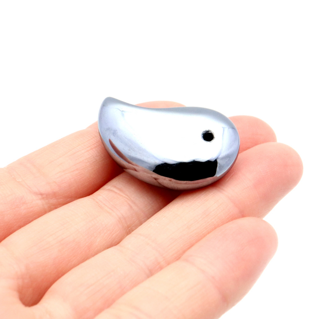 テラヘルツ鉱石 本物 勾玉 まがたま お守り アクセサリー ネックレス