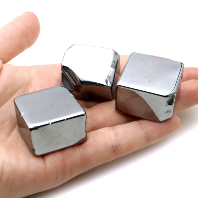 テラヘルツ鉱石 さざれ 400g ブロック 四角 スクエア