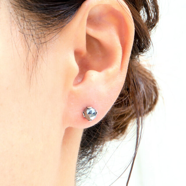 テラヘルツ鉱石 ピアス レディース メンズ スタッドピアス 6mm スターカット 100面 健康 おしゃれ かわいい 金属アレルギー