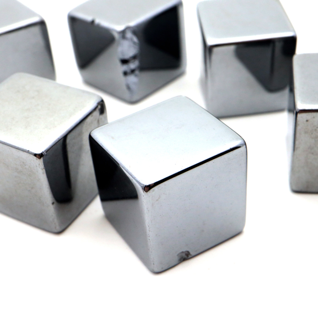 テラヘルツ鉱石 スクエア タンブル さざれ 150g キューブ お風呂