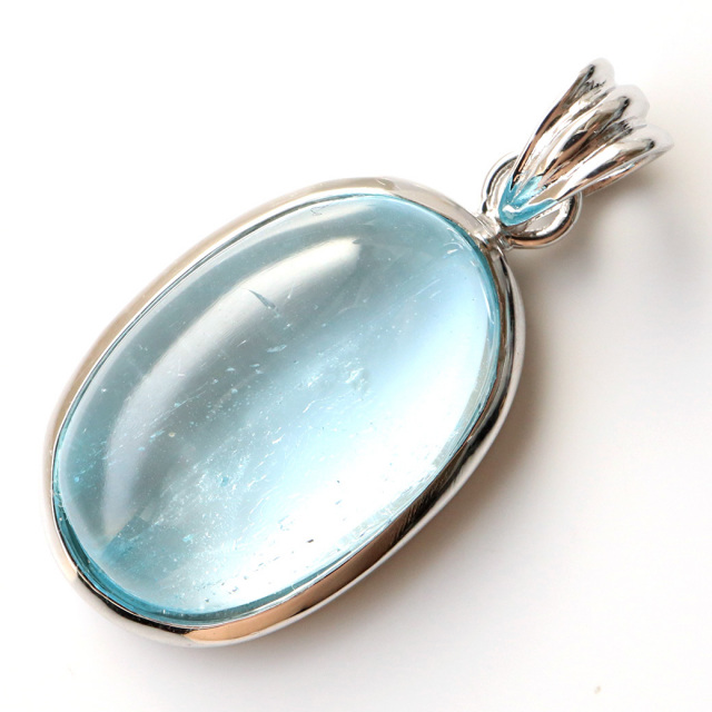 ブルートパーズ ペンダント Silver925 チェーン付き 1点物