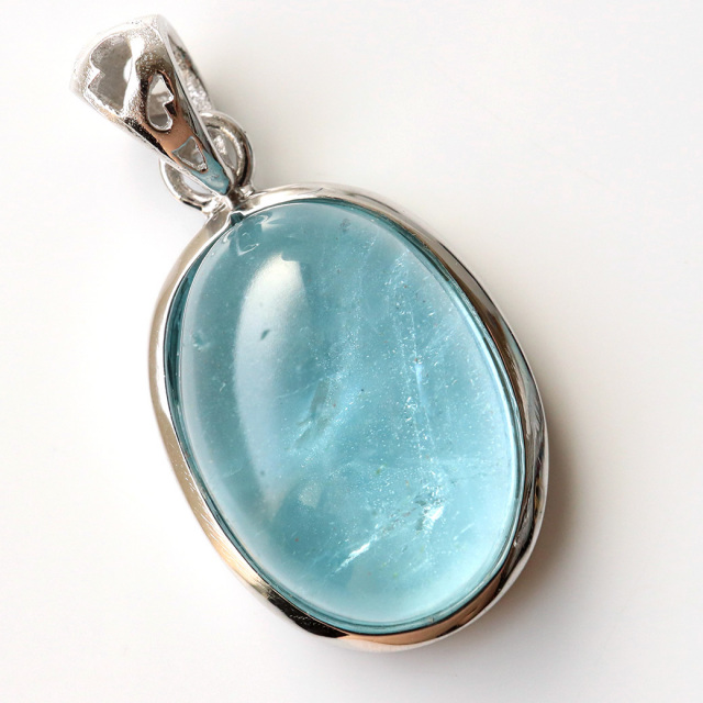 ブルートパーズ ペンダント Silver925 チェーン付き 1点物