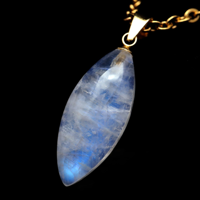 ムーンストーン ネックレス しずく ドロップ 6月 誕生石 天然石 レインボー ムーンストーン ペンダント 長石 moonstone