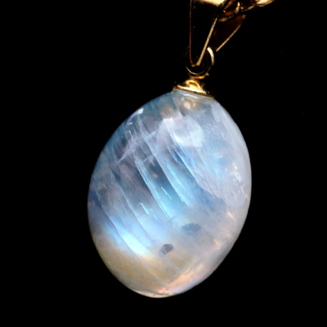 ムーンストーン ネックレス 6月 誕生石 天然石 レインボー ムーンストーン ペンダント 長石 moonstone 母の日 ギフト