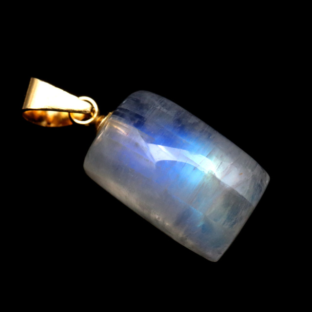 ムーンストーン ネックレス 6月 誕生石 天然石 レインボー ムーンストーン ペンダント 長石 moonstone 母の日 ギフト