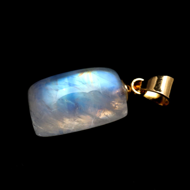 ムーンストーン ネックレス 6月 誕生石 天然石 レインボー ムーンストーン ペンダント 長石 moonstone 母の日 ギフト
