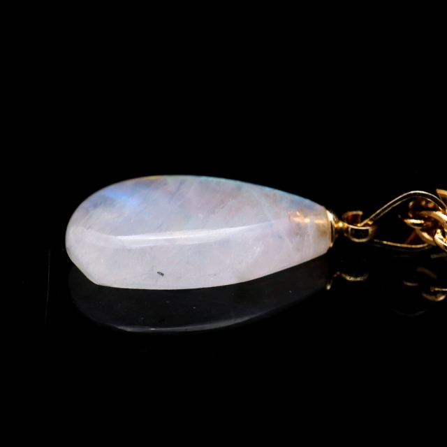 ムーンストーン ネックレス しずく ドロップ 6月 誕生石 天然石 レインボー ムーンストーン ペンダント 長石 moonstone