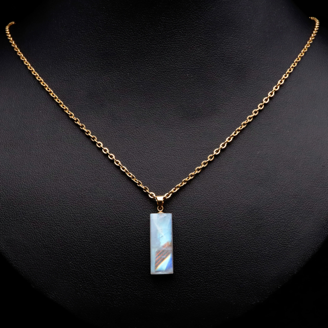 ムーンストーン ネックレス 6月 誕生石 天然石 レインボー ムーンストーン ペンダント 長石 moonstone