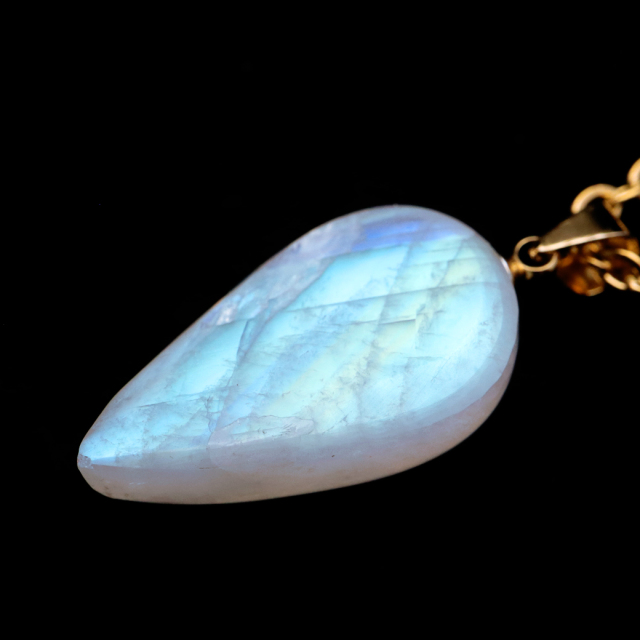 ムーンストーン ネックレス 6月 誕生石 天然石 レインボー ムーンストーン ペンダント 長石 moonstone