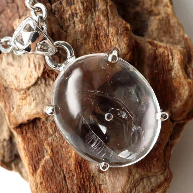 水入り水晶 | 太古のロマンを感じさせる奇跡の水晶