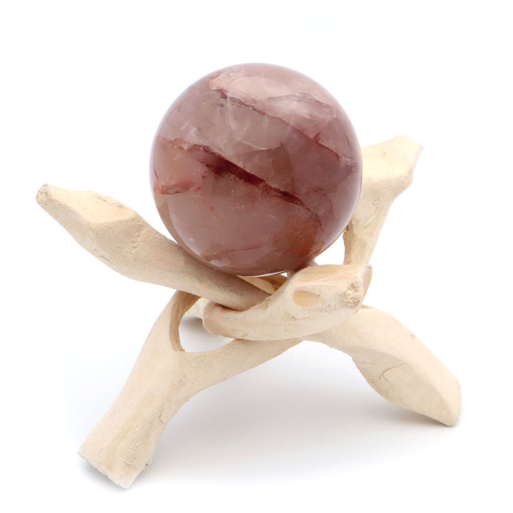 マニカラン水晶 丸玉 木製台座付き パールバティー渓谷産 天然石 パワーストーン 1点もの