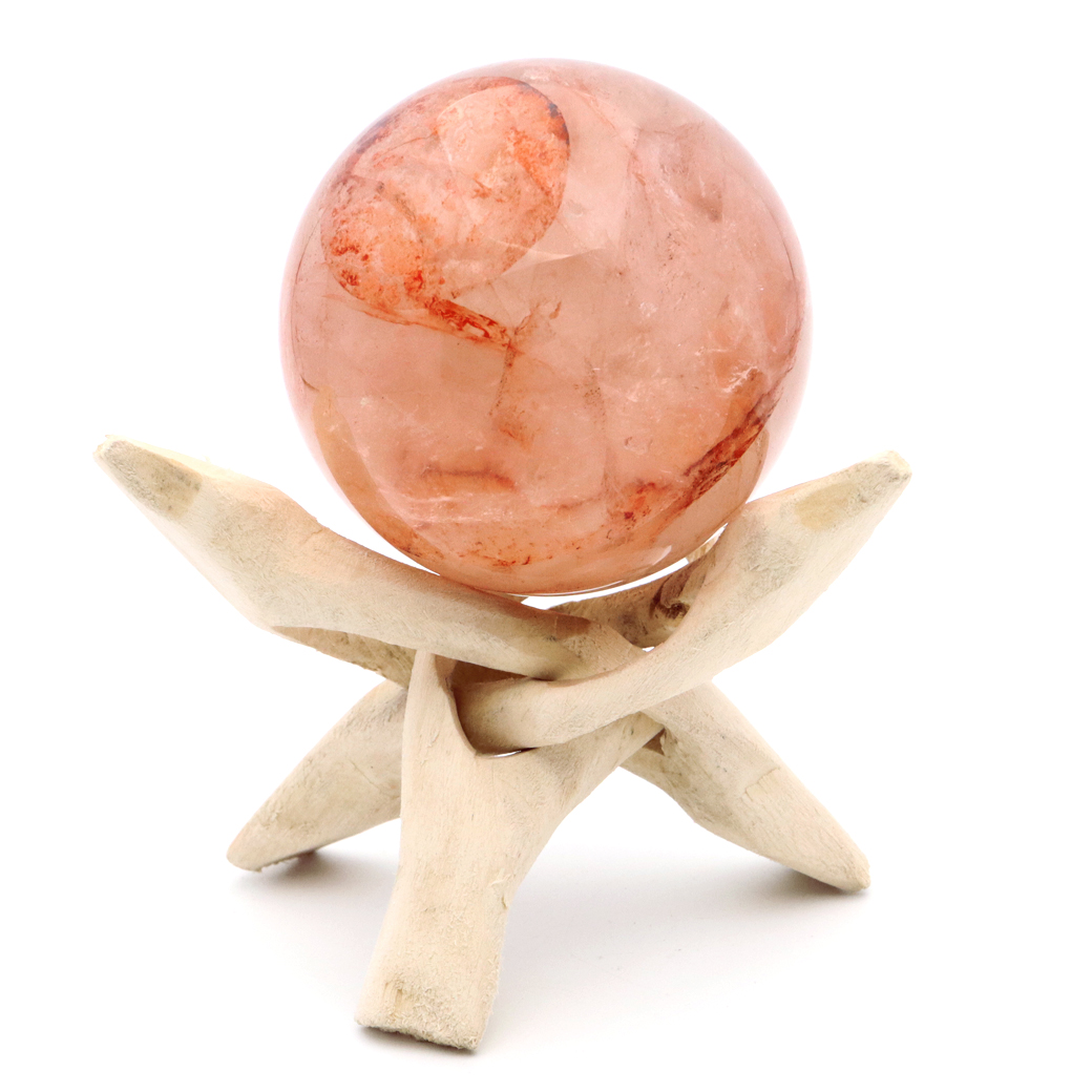 マニカラン水晶 丸玉 木製台座付き パールバティー渓谷産 天然石 パワーストーン 1点もの