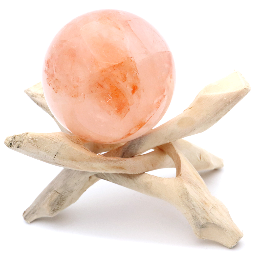 マニカラン水晶 丸玉 木製台座付き パールバティー渓谷産 天然石 パワーストーン 1点もの