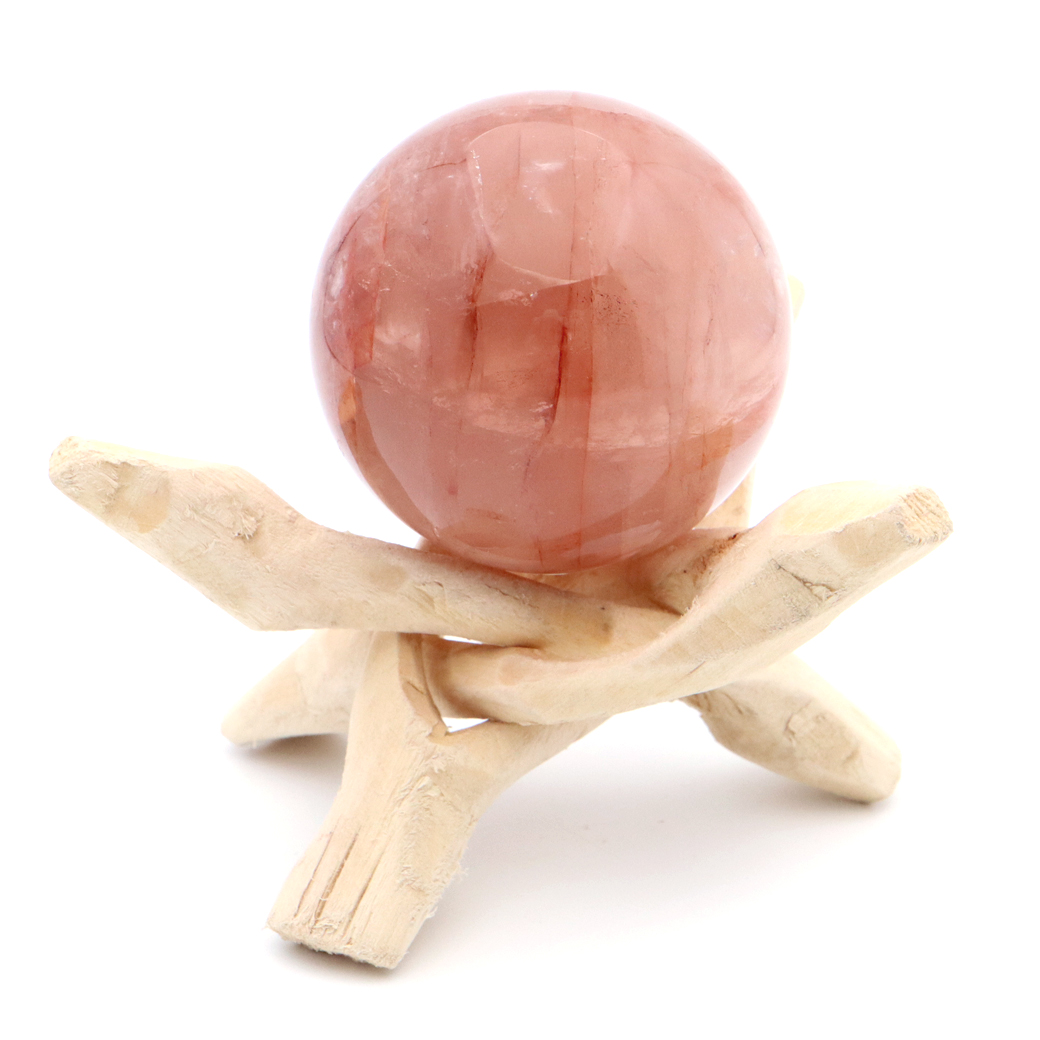 マニカラン水晶 丸玉 木製台座付き パールバティー渓谷産 天然石 パワーストーン 1点もの