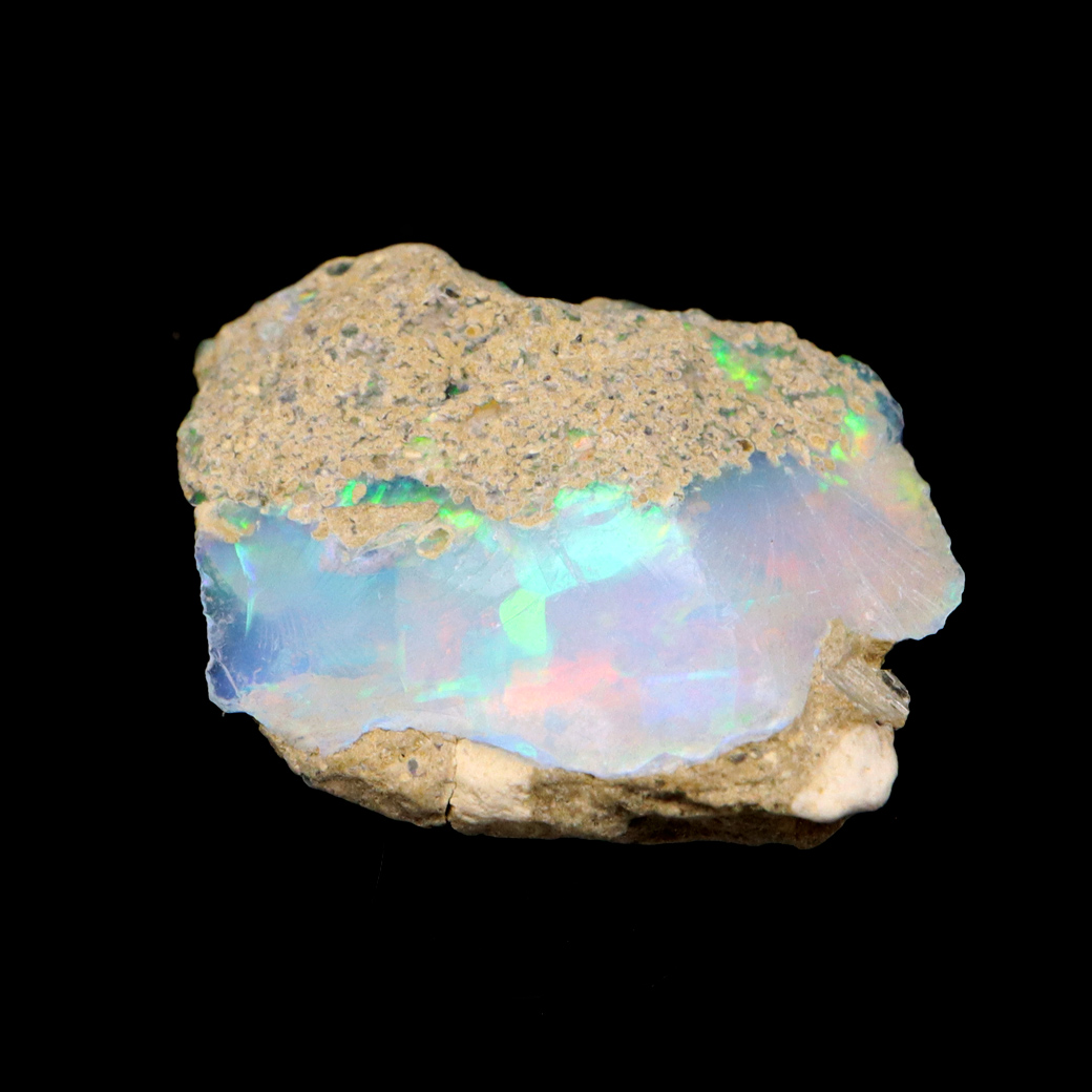 プレシャスオパール 原石 エチオピア産 1点もの ツーソン展示会商品 加工用 有色効果あり 置き物 標本 コレクター