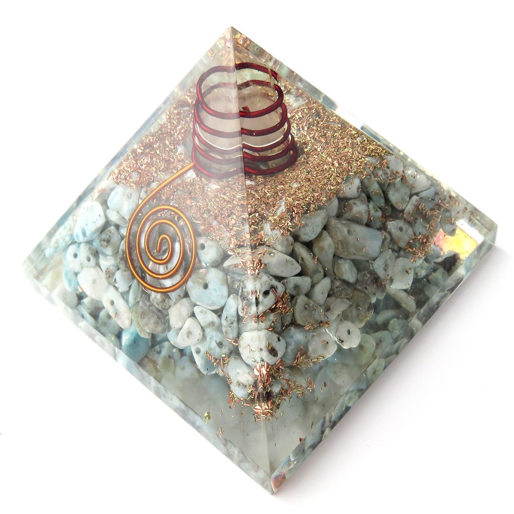 ラリマー使用 水晶単結晶入り オルゴナイトピラミッド 大人気スピリチュアルグッズ 幅約65-70mm前後