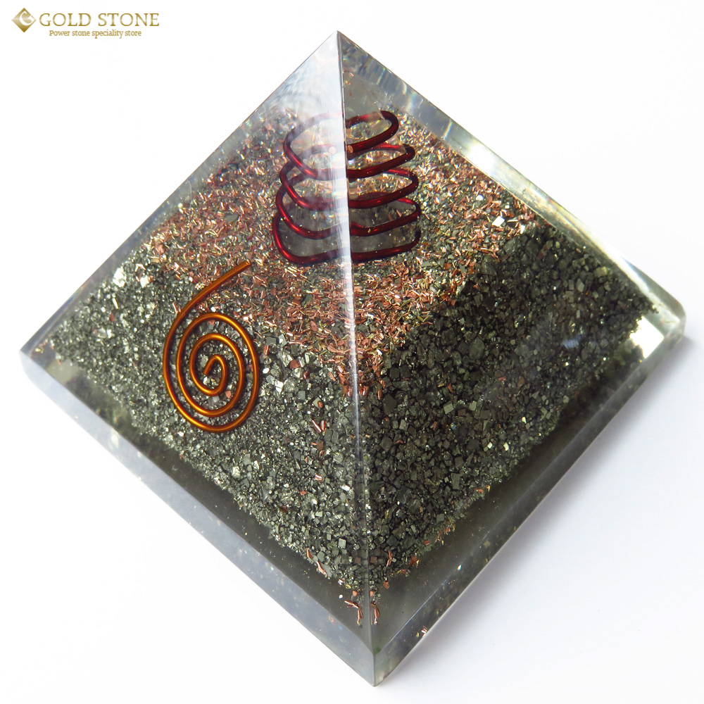 パイライト使用 水晶単結晶入り オルゴナイトピラミッド 大人気スピリチュアルグッズ 幅約65-70mm前後