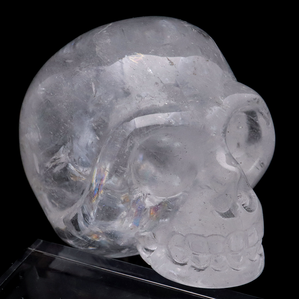 クリスタル スカル 天然水晶 虹入り 骸骨 置物  アイリスクォーツ ドクロ ブラジル産