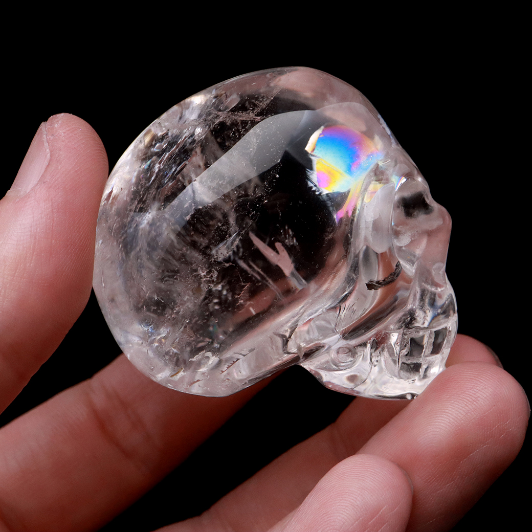 クリスタル スカル 天然水晶 虹入り 骸骨 置物  アイリスクォーツ ドクロ ブラジル産