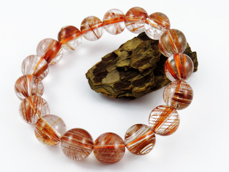 極上品質 抜群の高透明度　レッドルチルブレスレット