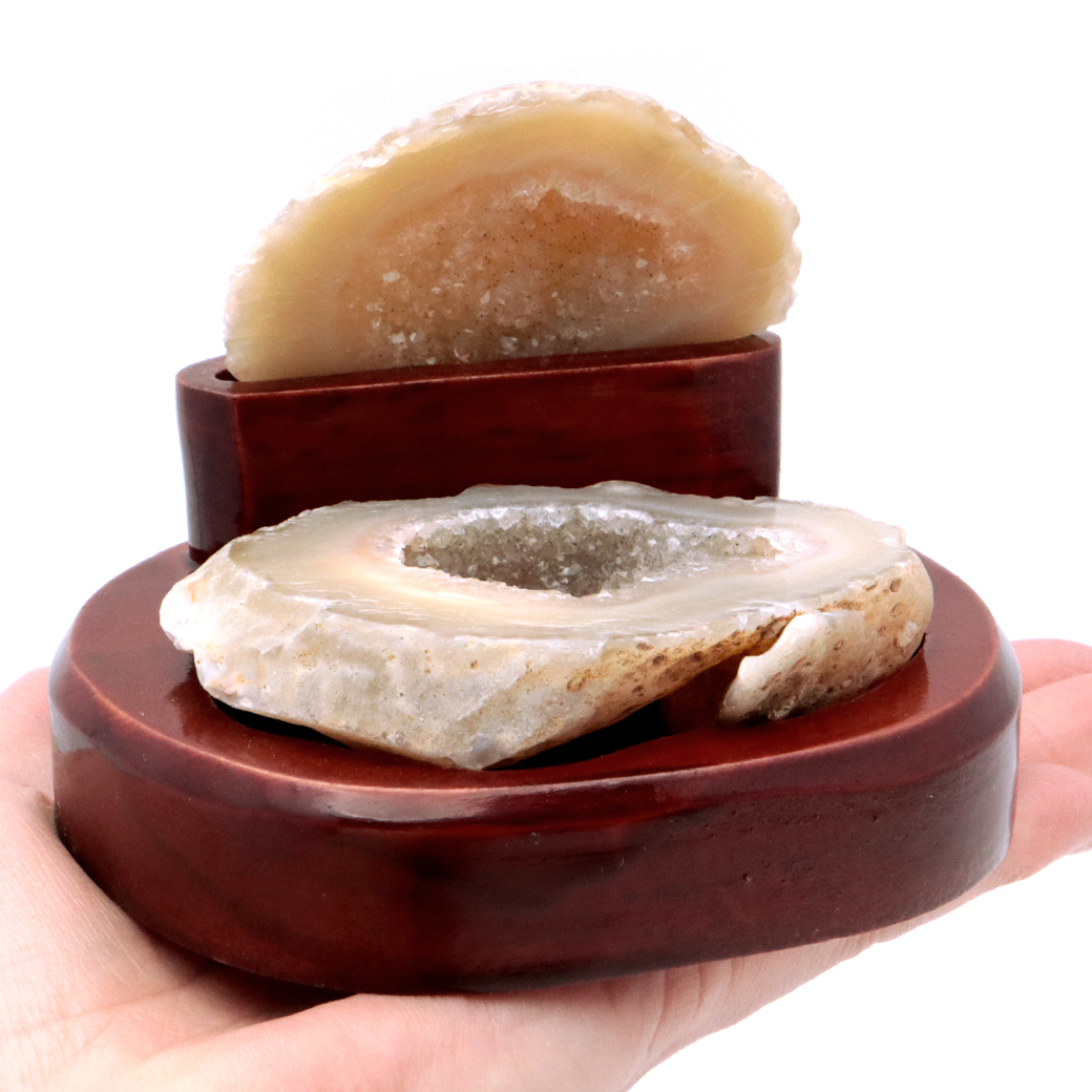 トレジャーメノウ 台付き 1点もの 瑪瑙 風水 聚宝盆瑪瑙 置き物 開運 アゲート パワーストーン 天然石 原石 置物 浄化