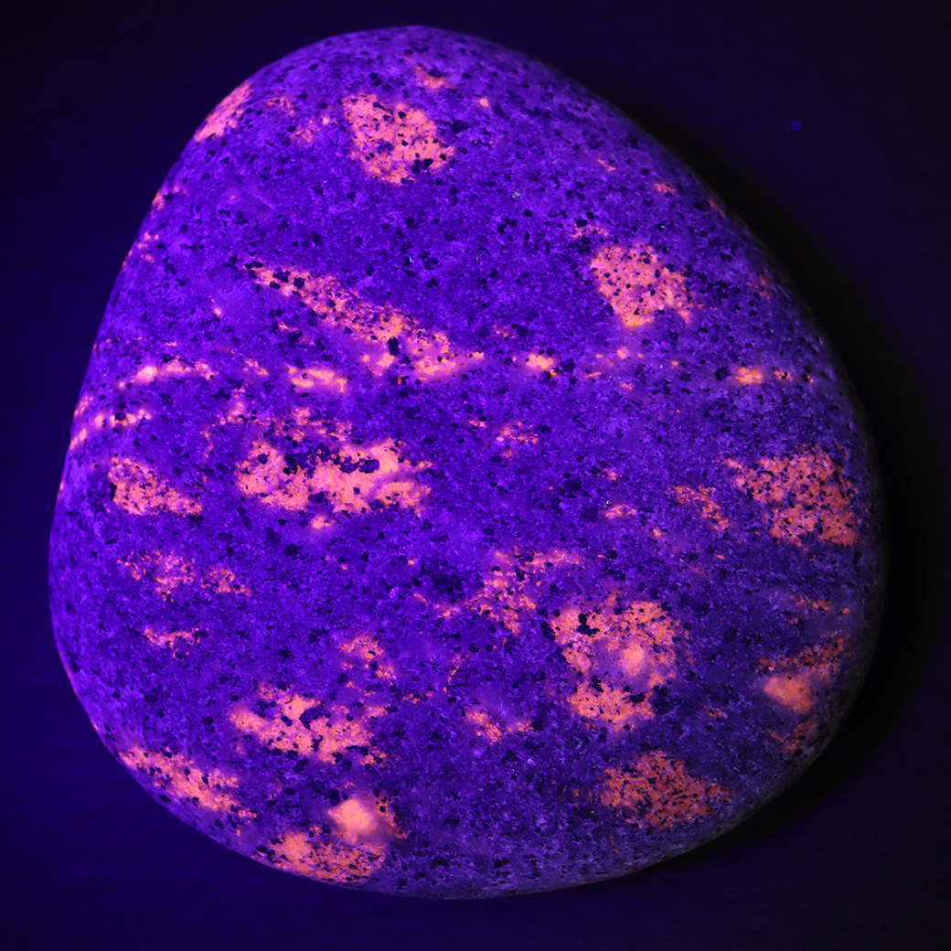 ユーパーライト 原石 新種の鉱物 アメリカ ミシガン州産