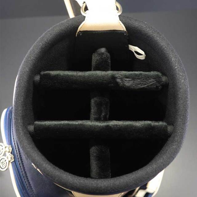 p*3様 美品　べノック　BENOCK BKCB-01 限定キャディバッグ ベノック BENOCK BKCB-01 限定キャディバッグ 9インチ ゴルフ